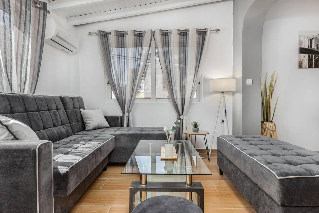 Dennis City Center Elegant Apartment Zakynthos Exterior foto